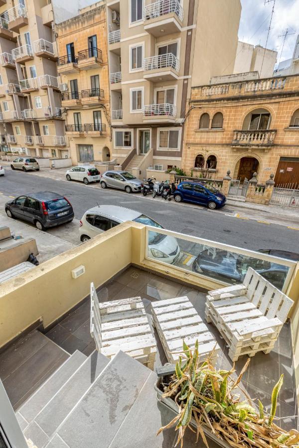 Apartment Entire For Your Tal-Hriereb