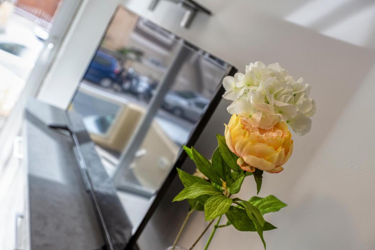 Apartment Entire For Your *
